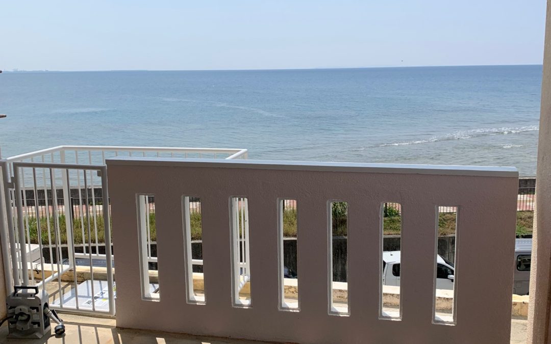 In front of Sunabe seawall “Seawall House 2F”